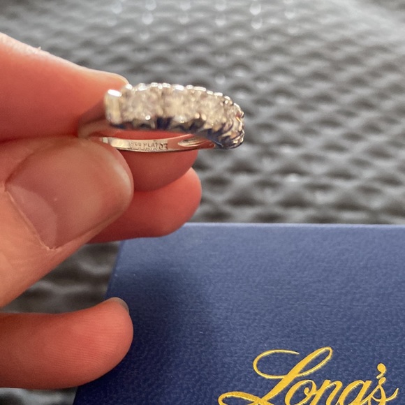 Diamond anniversary band - Picture 3 of 7